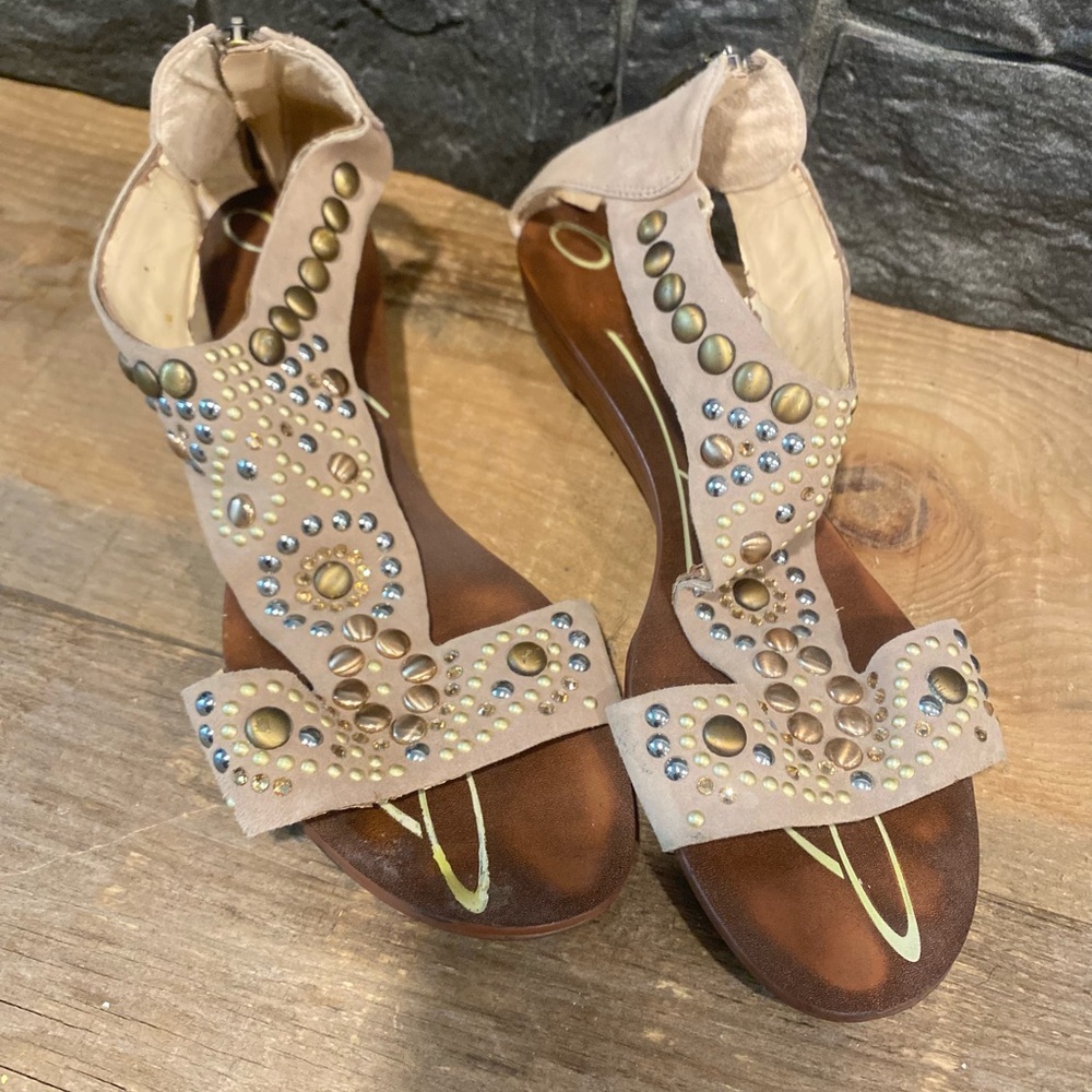 Beautiful Studded Sandals size 9